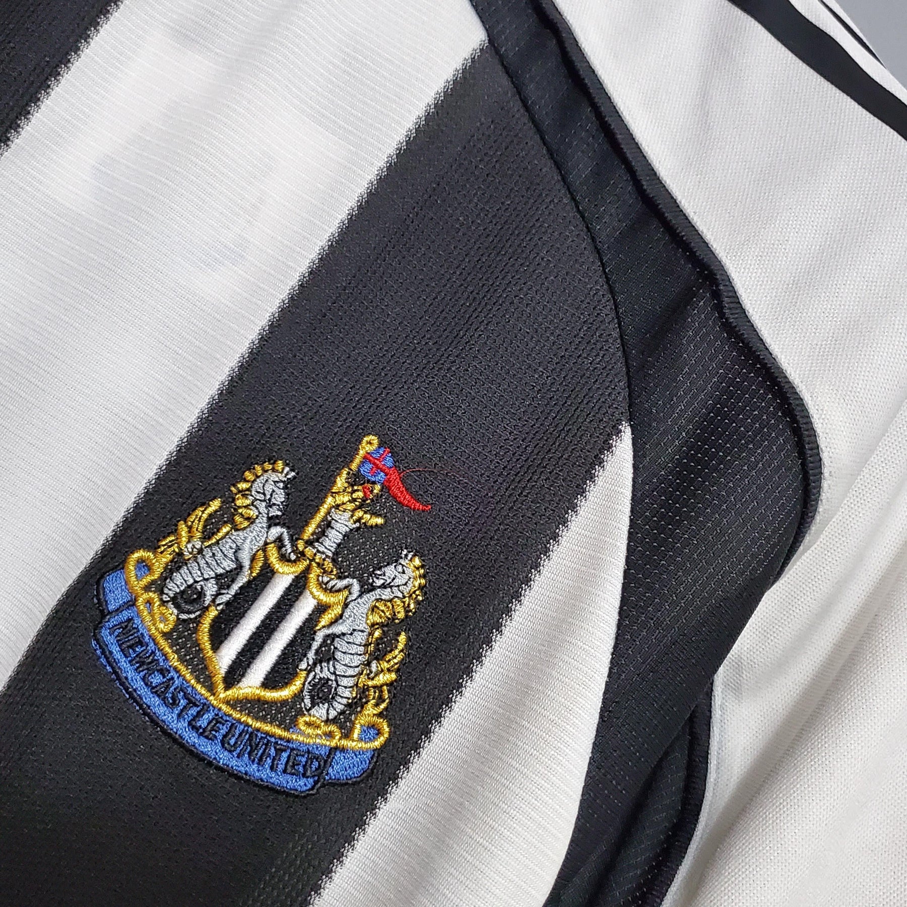 Newcastle Retro Home Jersey 2005/2006