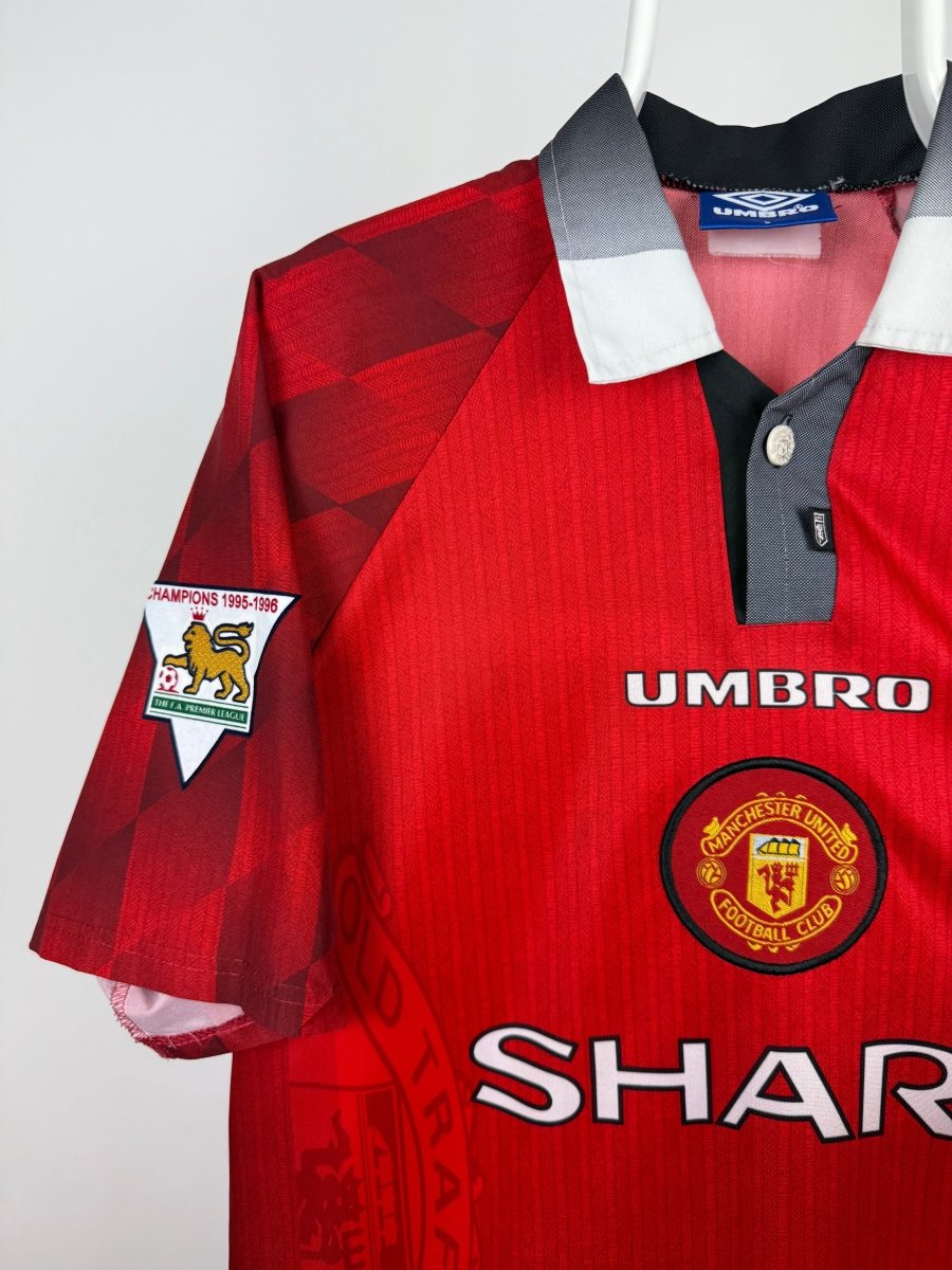 Eric Cantona - Manchester United 1997/98 home shirt 🇫🇷