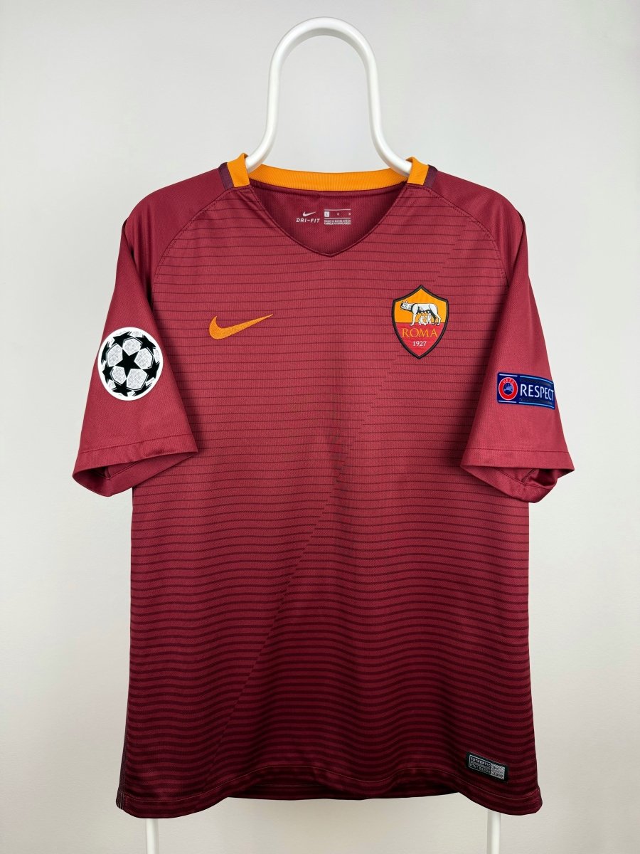 Francesco Totti - Roma 2016/17 home shirt 🇮🇹