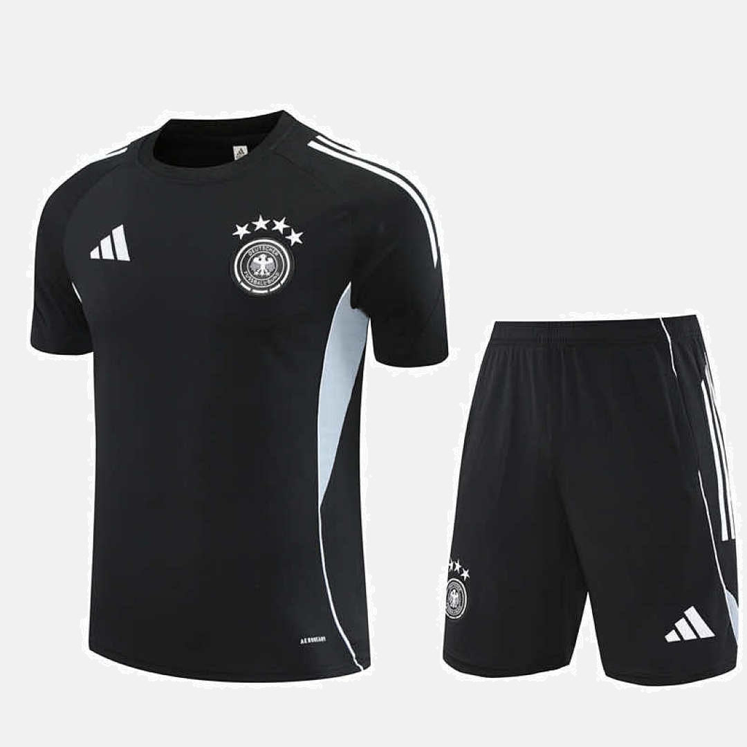 Training Men's Kit