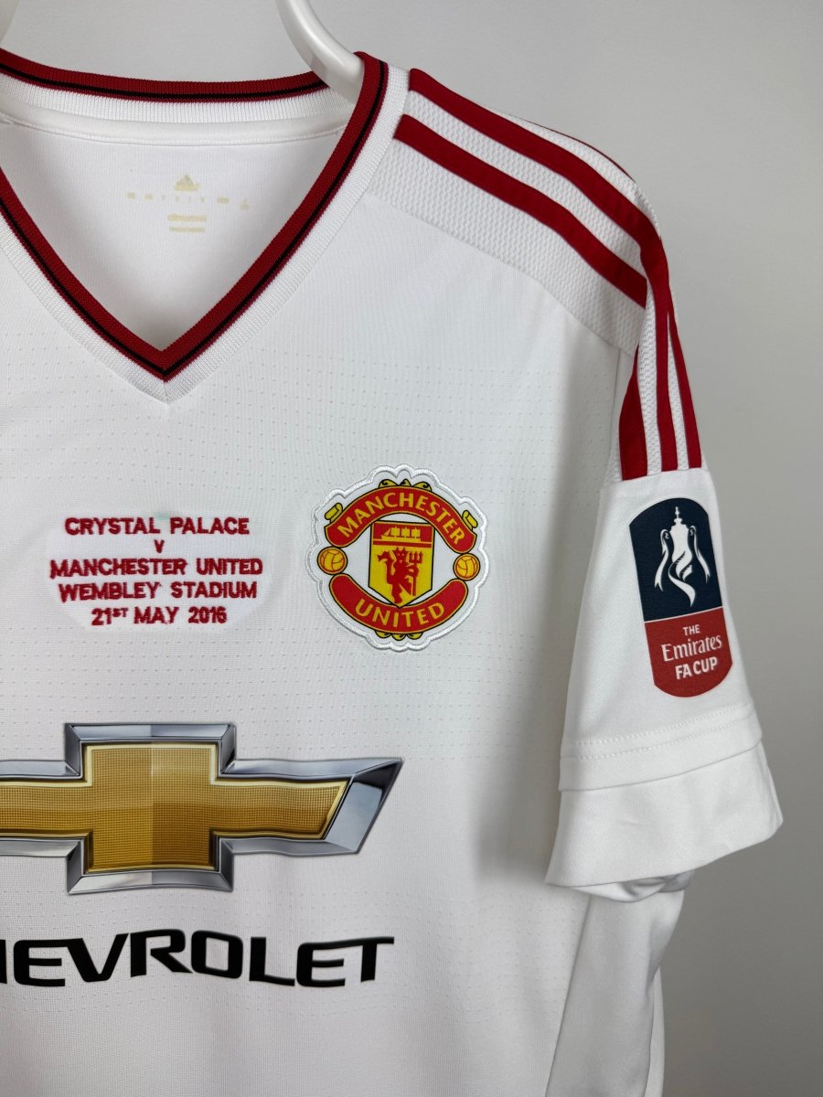 Jesse Lingard - Manchester United 2015/16 away shirt 🏴󠁧󠁢󠁥󠁮󠁧󠁿
