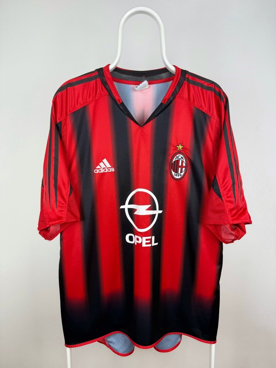 Kaka - AC Milan 2004/05 home shirt 🇧🇷