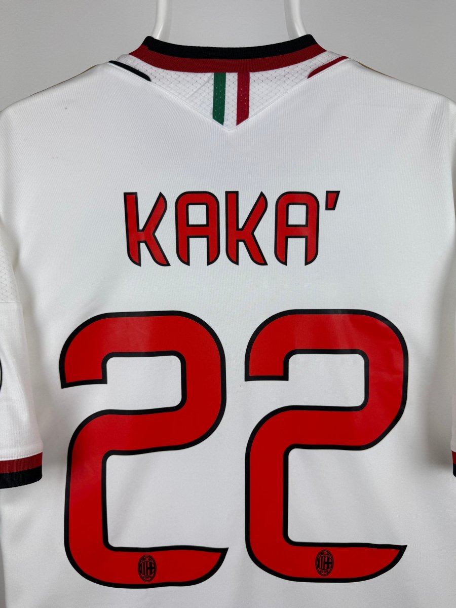 Kaka - AC Milan 2013/14 away shirt 🇧🇷