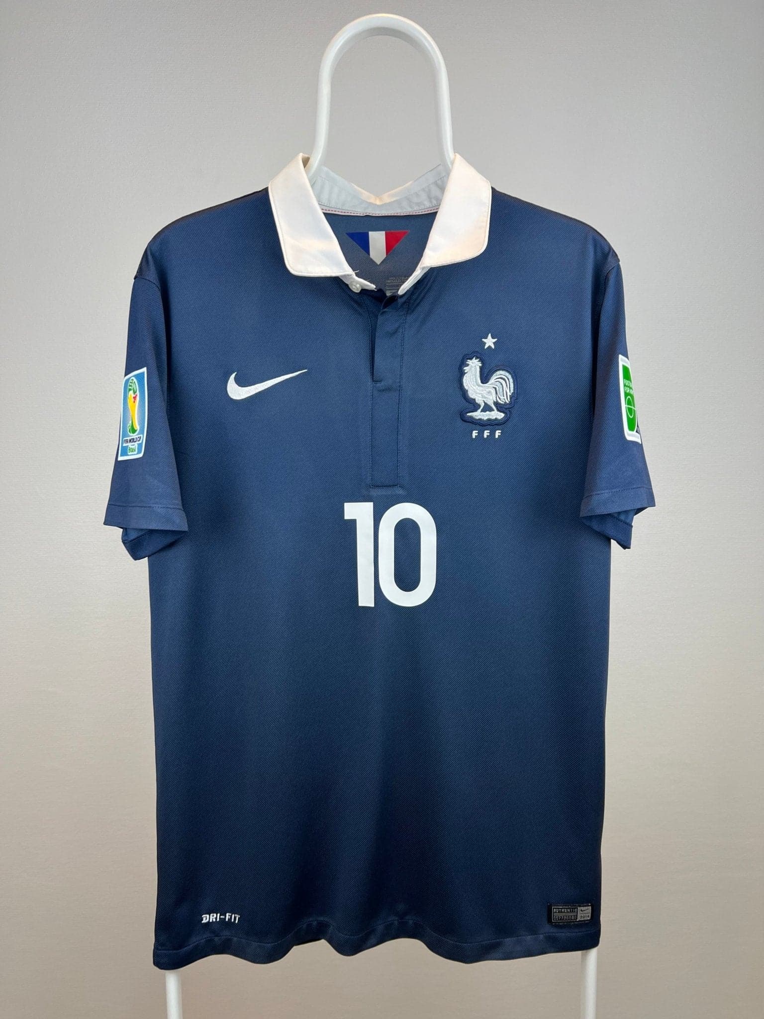 Karim Benzema - France 2014 home shirt 🇫🇷