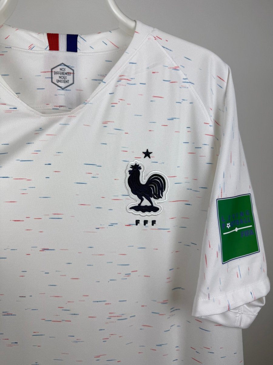 Kylian Mbappe - France 2018 Away Shirt 🇫🇷
