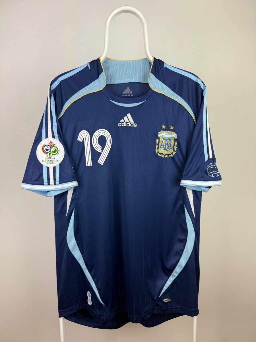 Lionel Messi - Argentina 2006 away shirt 🇦🇷