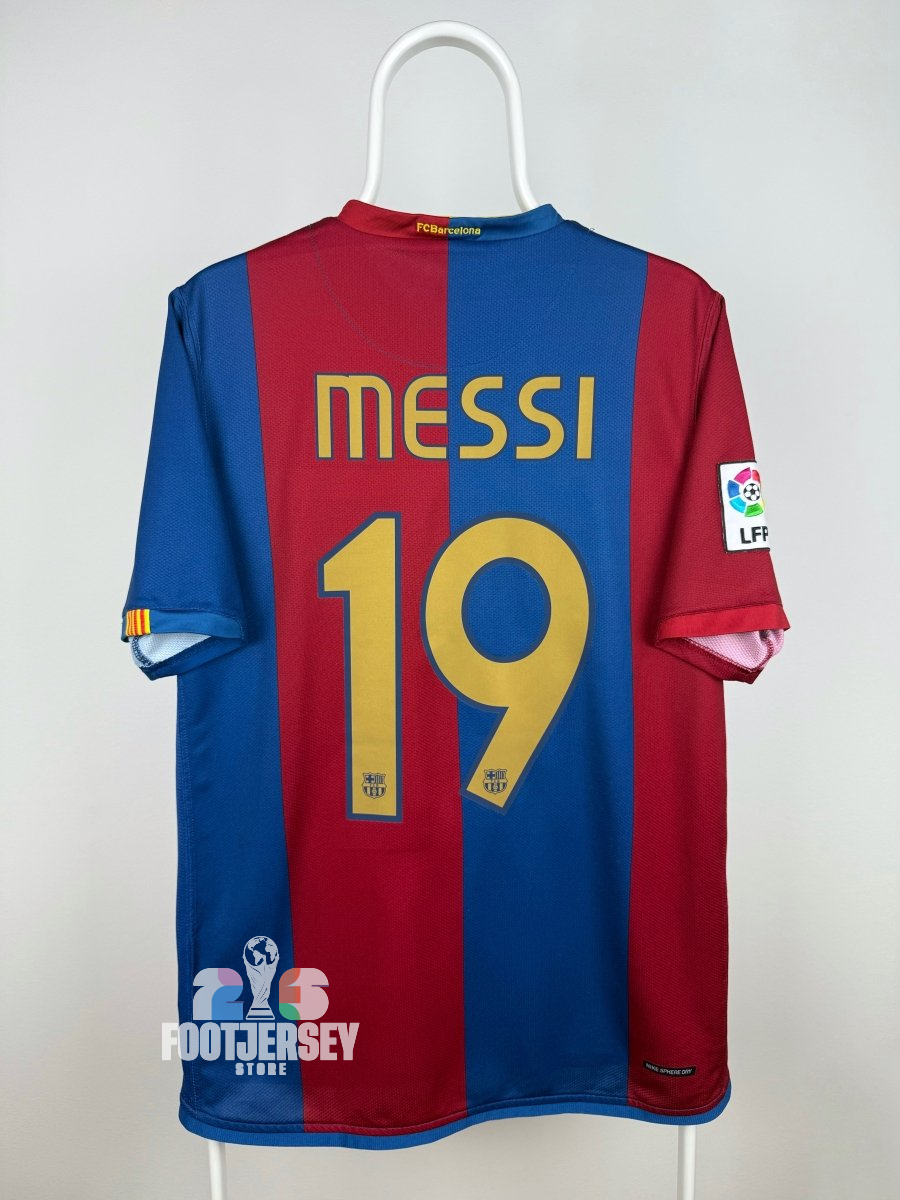 Lionel Messi - FC Barcelona 2006/07 home shirt 🇦🇷