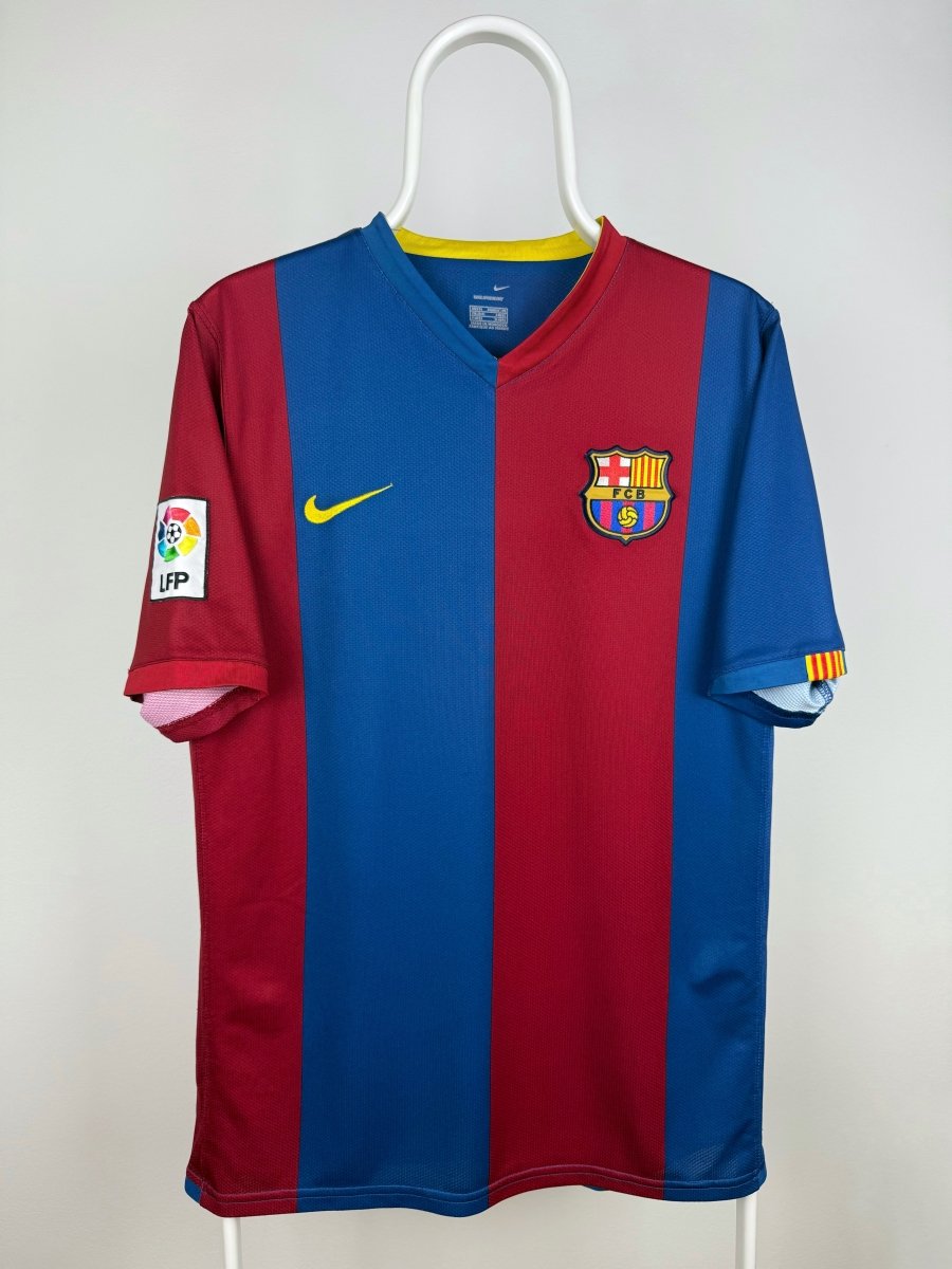 Lionel Messi - FC Barcelona 2006/07 home shirt 🇦🇷