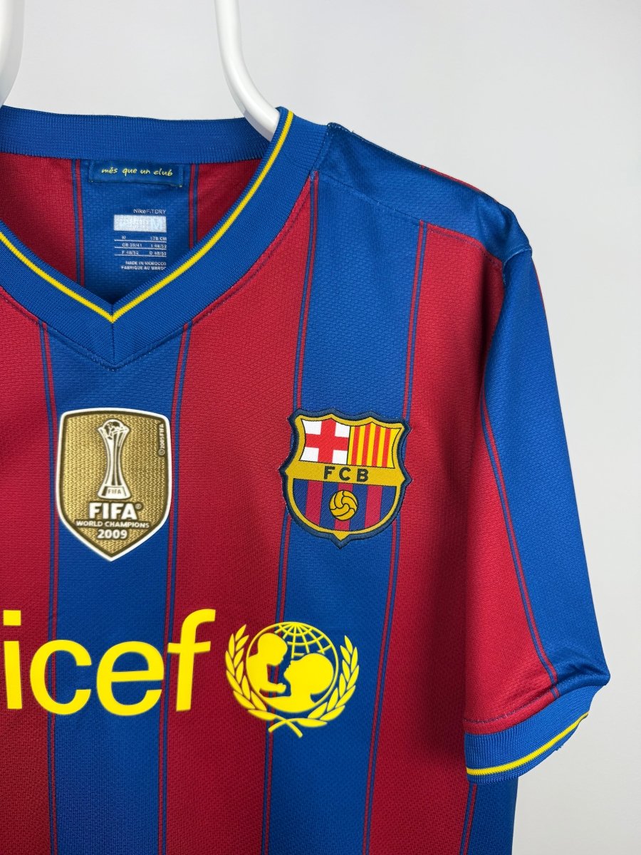 Lionel Messi - FC Barcelona 2009/10 home shirt 🇦🇷