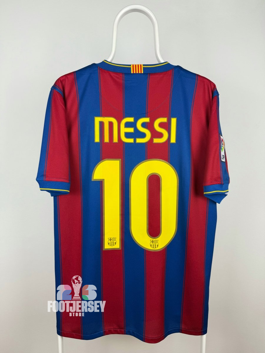 Lionel Messi - FC Barcelona 2009/10 home shirt 🇦🇷