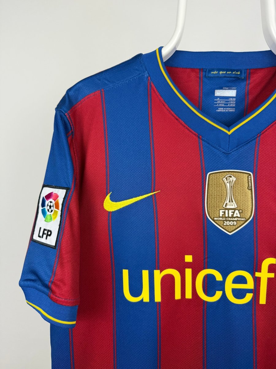 Lionel Messi - FC Barcelona 2009/10 home shirt 🇦🇷