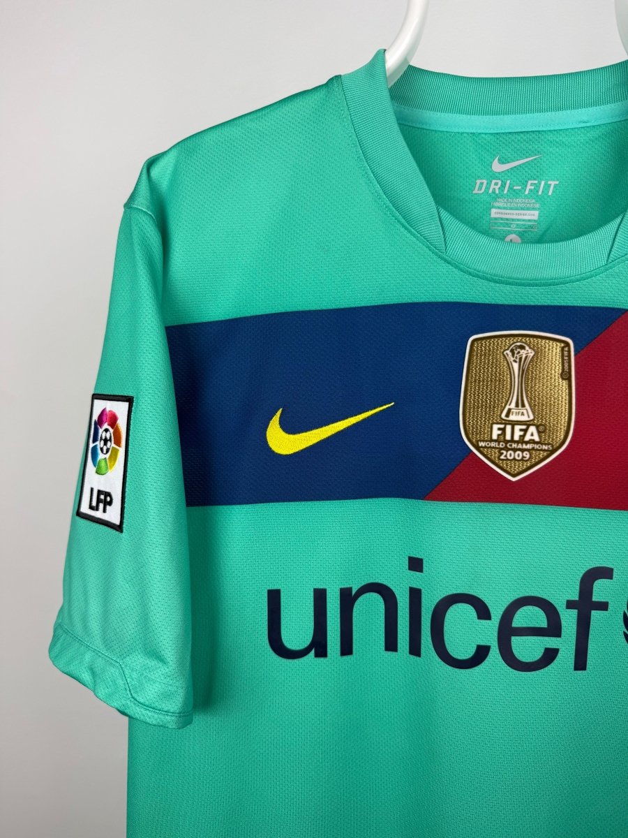 Lionel Messi - FC Barcelona 2010/11 Away Shirt 🇦🇷