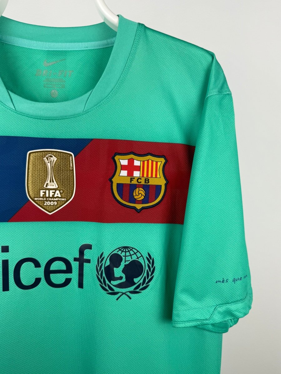 Lionel Messi - FC Barcelona 2010/11 Away Shirt 🇦🇷