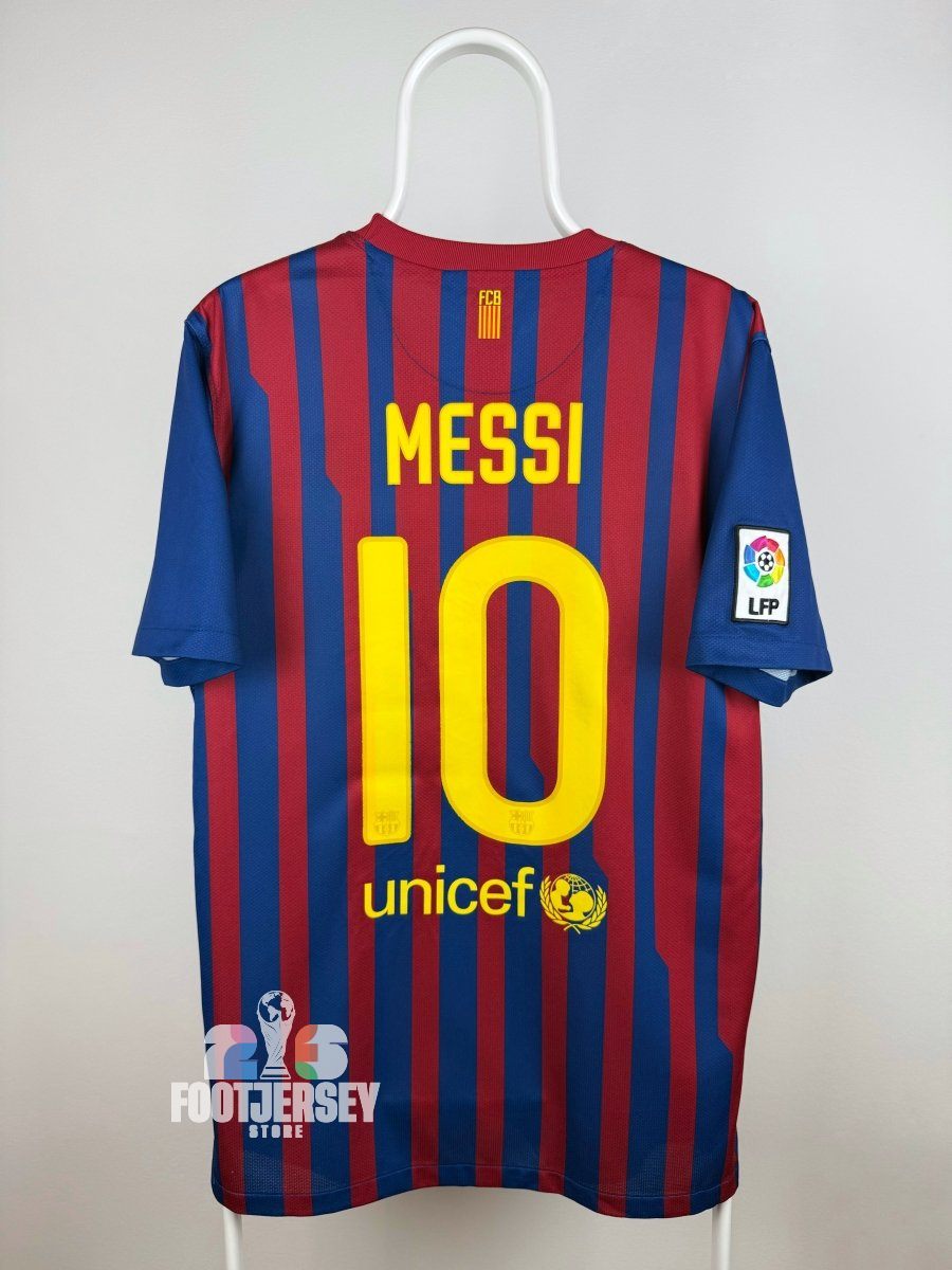 Lionel Messi - FC Barcelona 2011/12 home shirt 🇦🇷