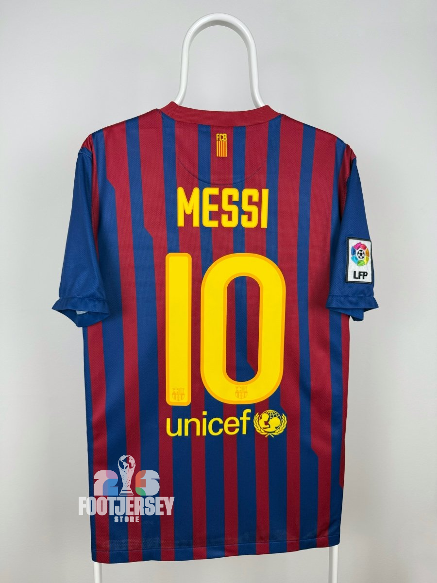 Lionel Messi - FC Barcelona 2011/12 home shirt 🇦🇷