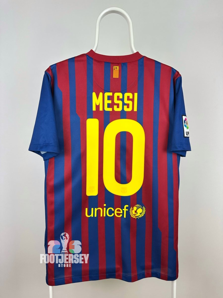 Lionel Messi - FC Barcelona 2011/12 home jersey 🇦🇷
