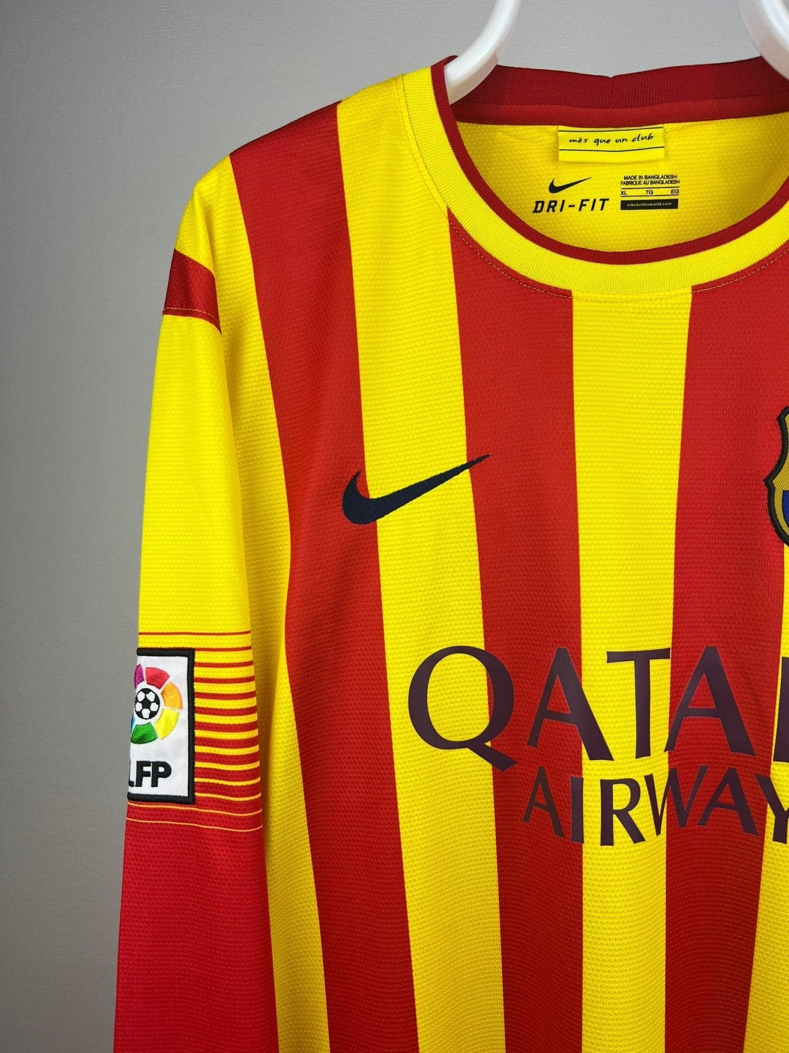 Lionel Messi - FC Barcelona 2013/14 Away Shirt 🇦🇷
