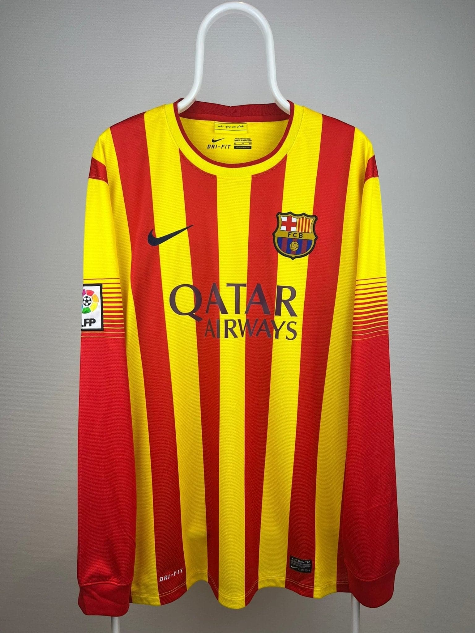 Lionel Messi - FC Barcelona 2013/14 Away Shirt 🇦🇷
