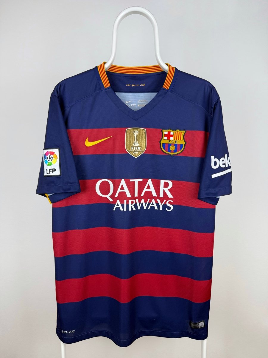 Lionel Messi - FC Barcelona 2015/16 home shirt 🇦🇷