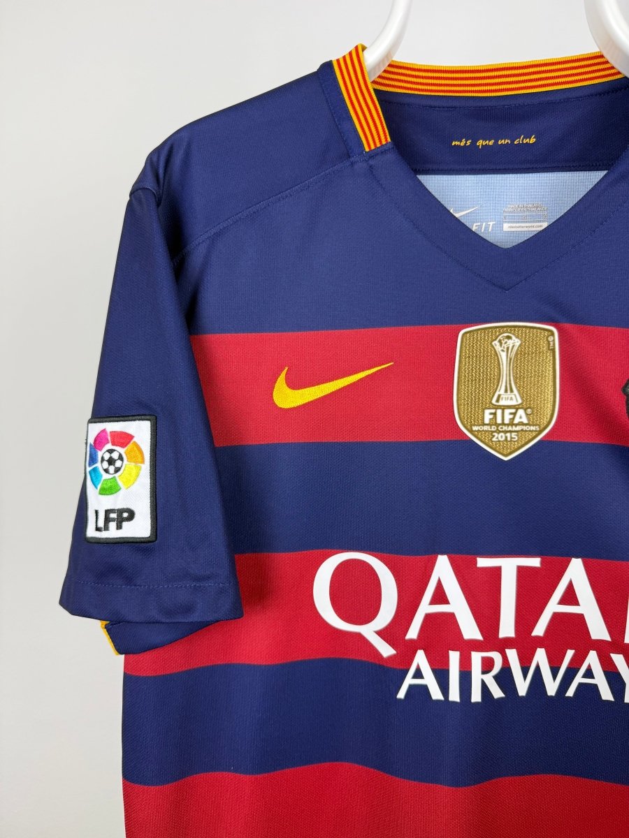 Lionel Messi - FC Barcelona 2015/16 home shirt 🇦🇷