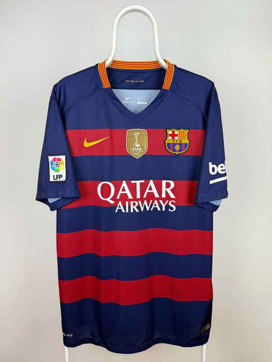 Lionel Messi - FC Barcelona 2015/16 home shirt 🇦🇷