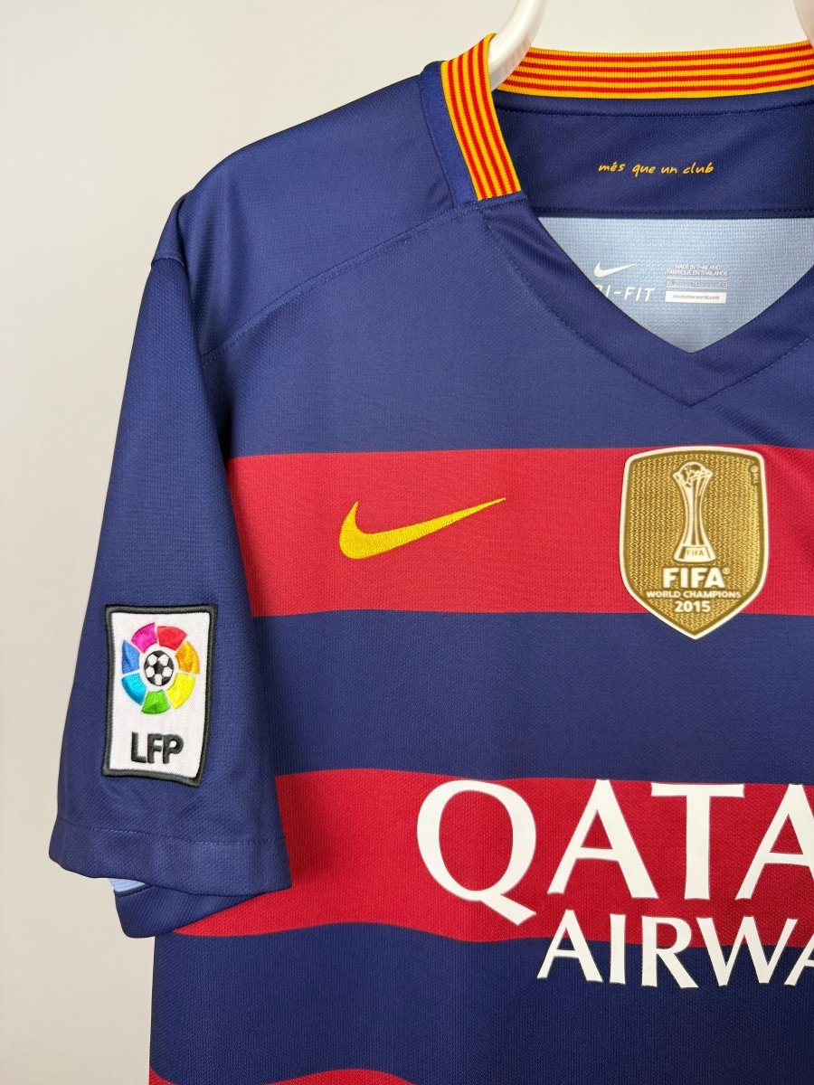 Lionel Messi - FC Barcelona 2015/16 home shirt 🇦🇷
