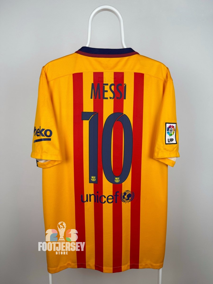 Lionel Messi - FC Barcelona 2015/16 away shirt 🇦🇷