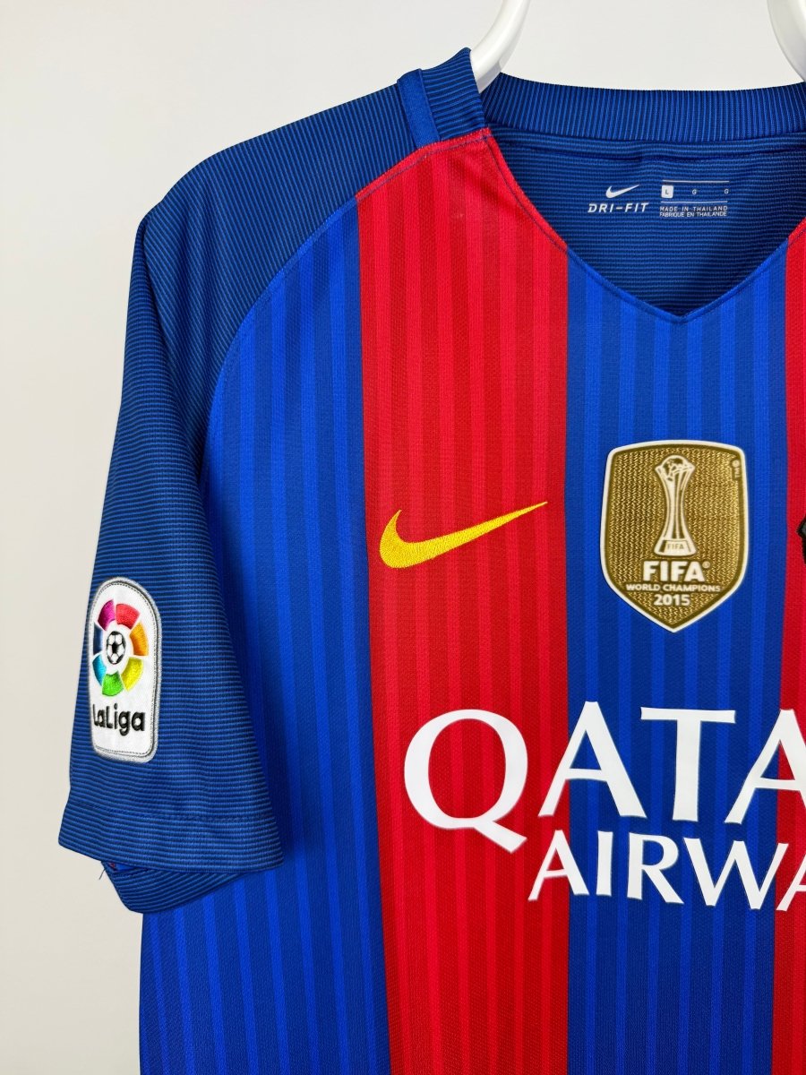 Lionel Messi - FC Barcelona 2016/17 home shirt 🇦🇷
