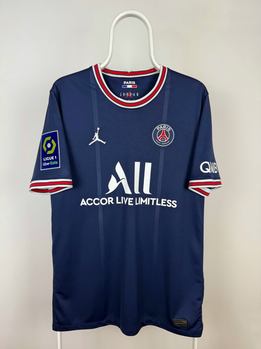 Lionel Messi- Paris Saint Germain 2021/22 home shirt 🇦🇷