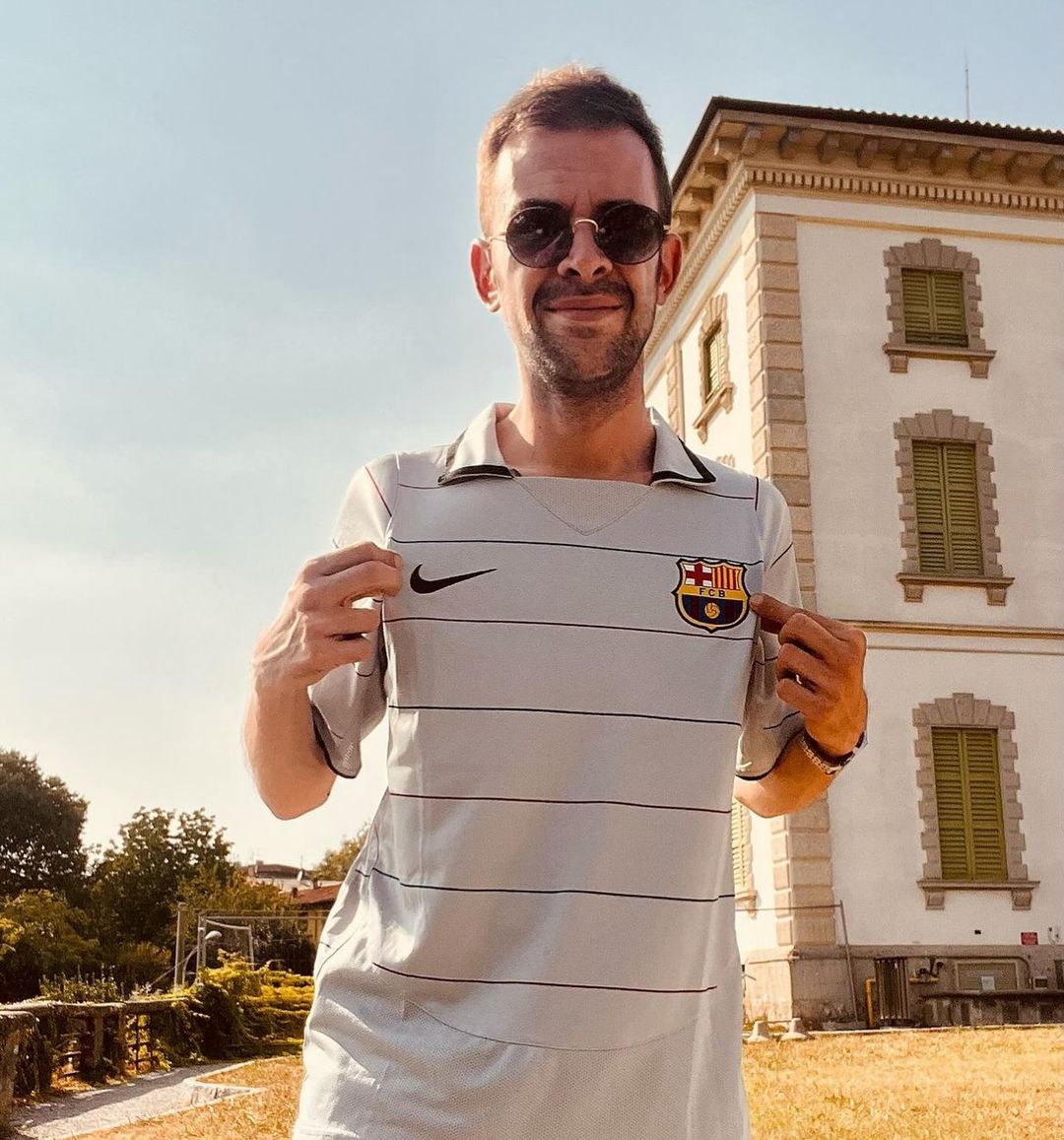 Barcelona Retro Away Jersey 03/04