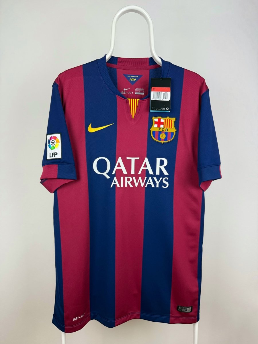 Luis Suarez - FC Barcelona 2014/15 home shirt 🇺🇾