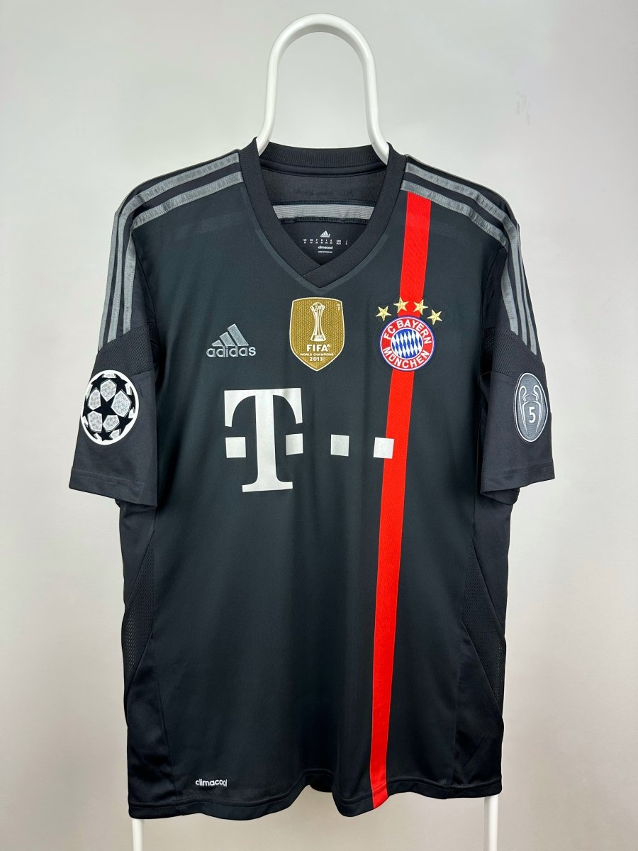 Mario Götze - FC Bayern Munich 2014/15 away shirt 🇩🇪