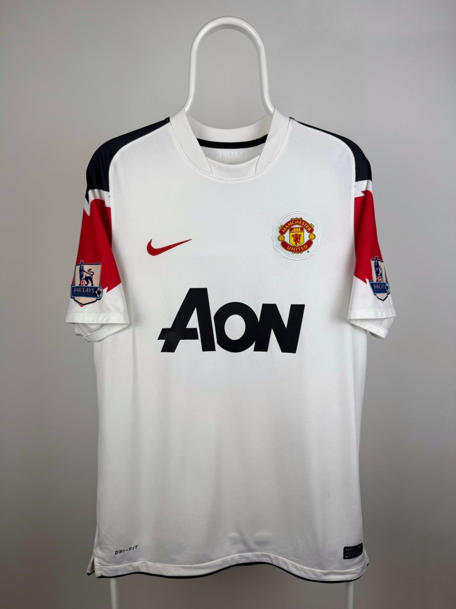 Nemanja Vidic - Manchester United 2010/11 away shirt 🇷🇸