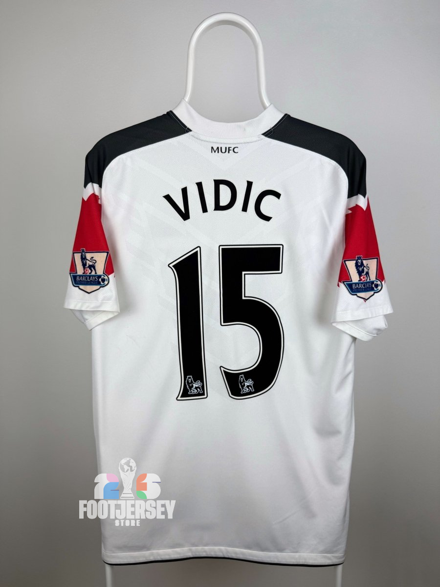 Nemanja Vidic - Manchester United 2010/11 away shirt 🇷🇸