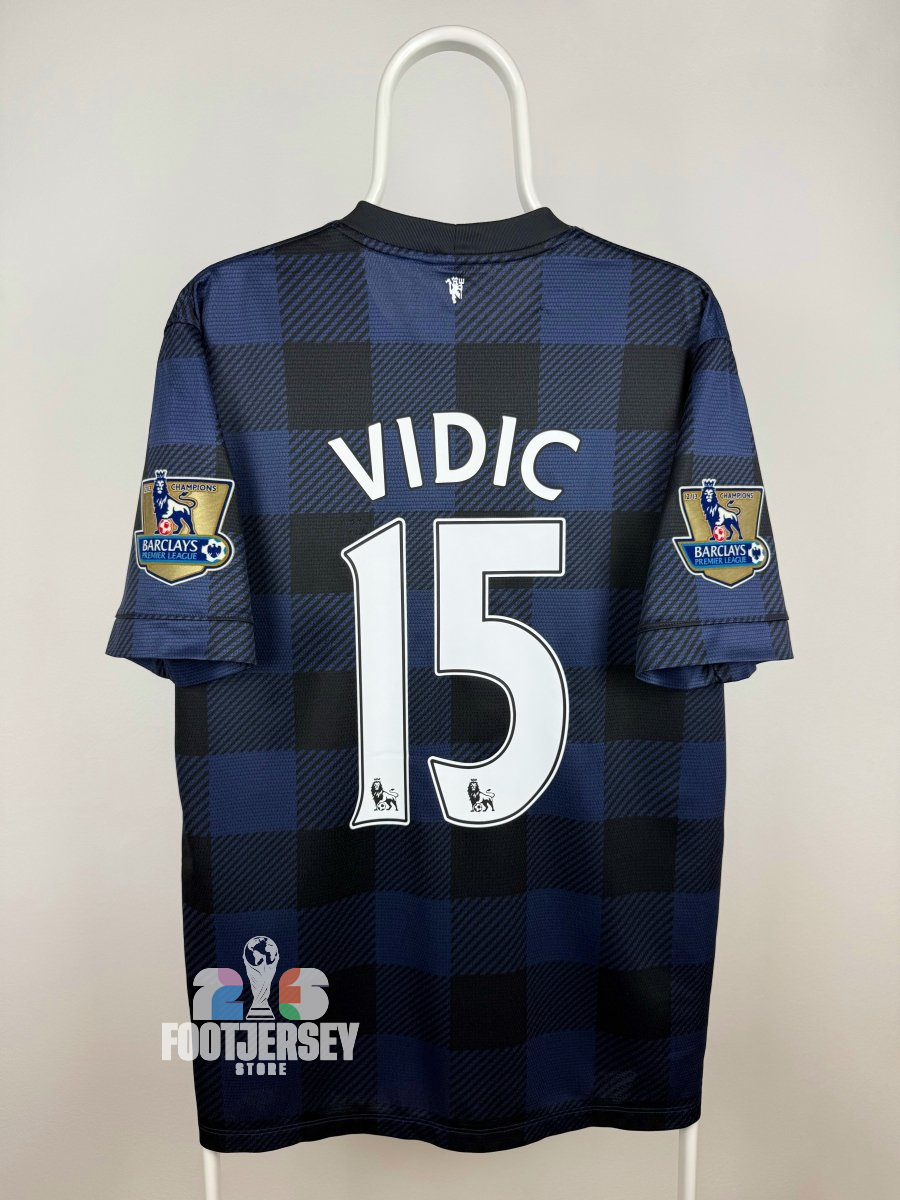 Nemanja Vidic - Manchester United 2013/14 away shirt 🇷🇸
