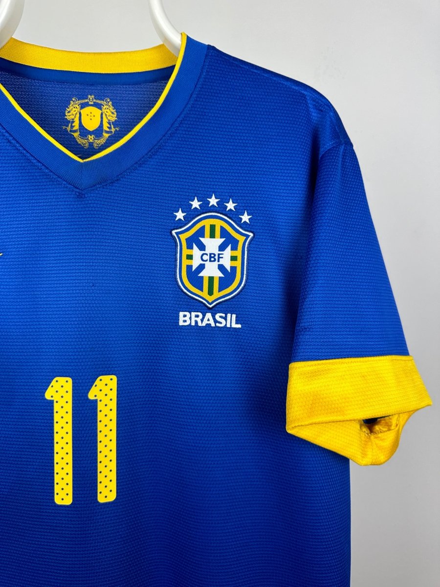 Neymar Jr. - Brazil 2012 away shirt 🇧🇷