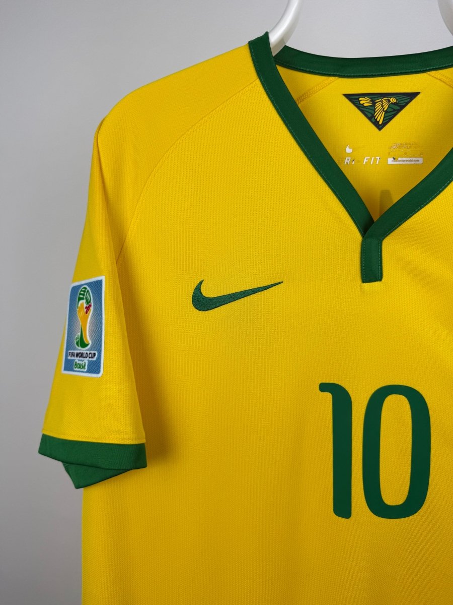 Neymar Jr. - Brazil 2014 home shirt 🇧🇷