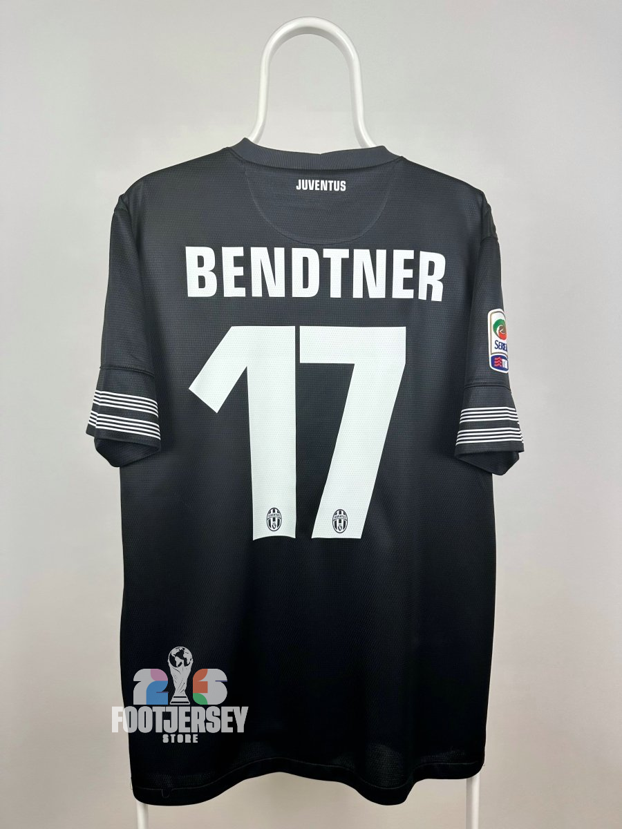 Nicklas Bendtner - Juventus 2012/13 away shirt 🇩🇰