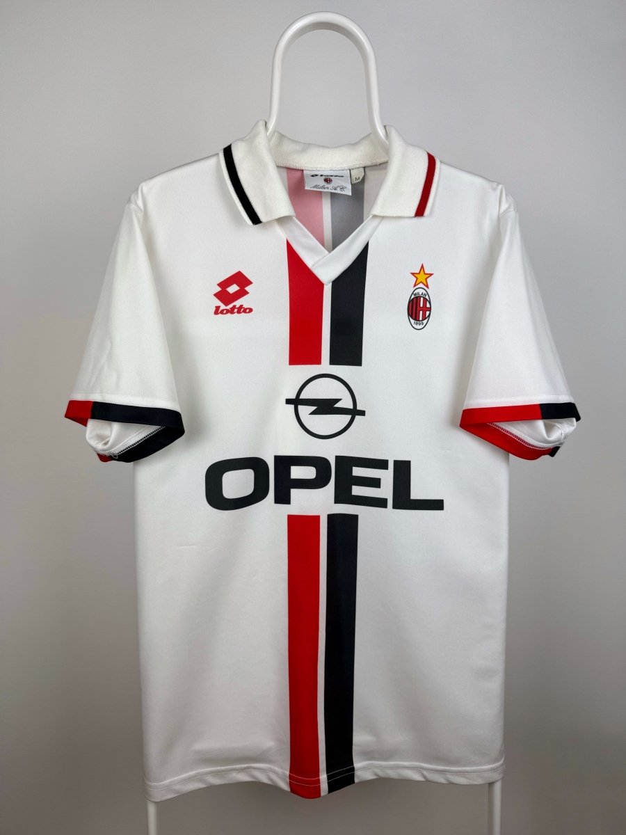 Paolo Maldini - AC Milan 1995/96 away shirt 🇮🇹