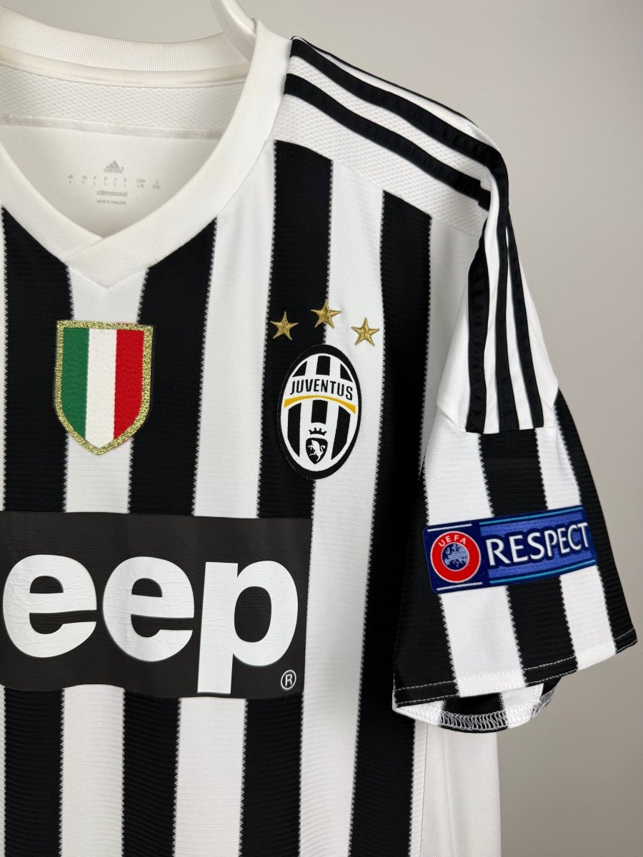 Paul Pogba - Juventus 2015/16 home shirt 🇫🇷