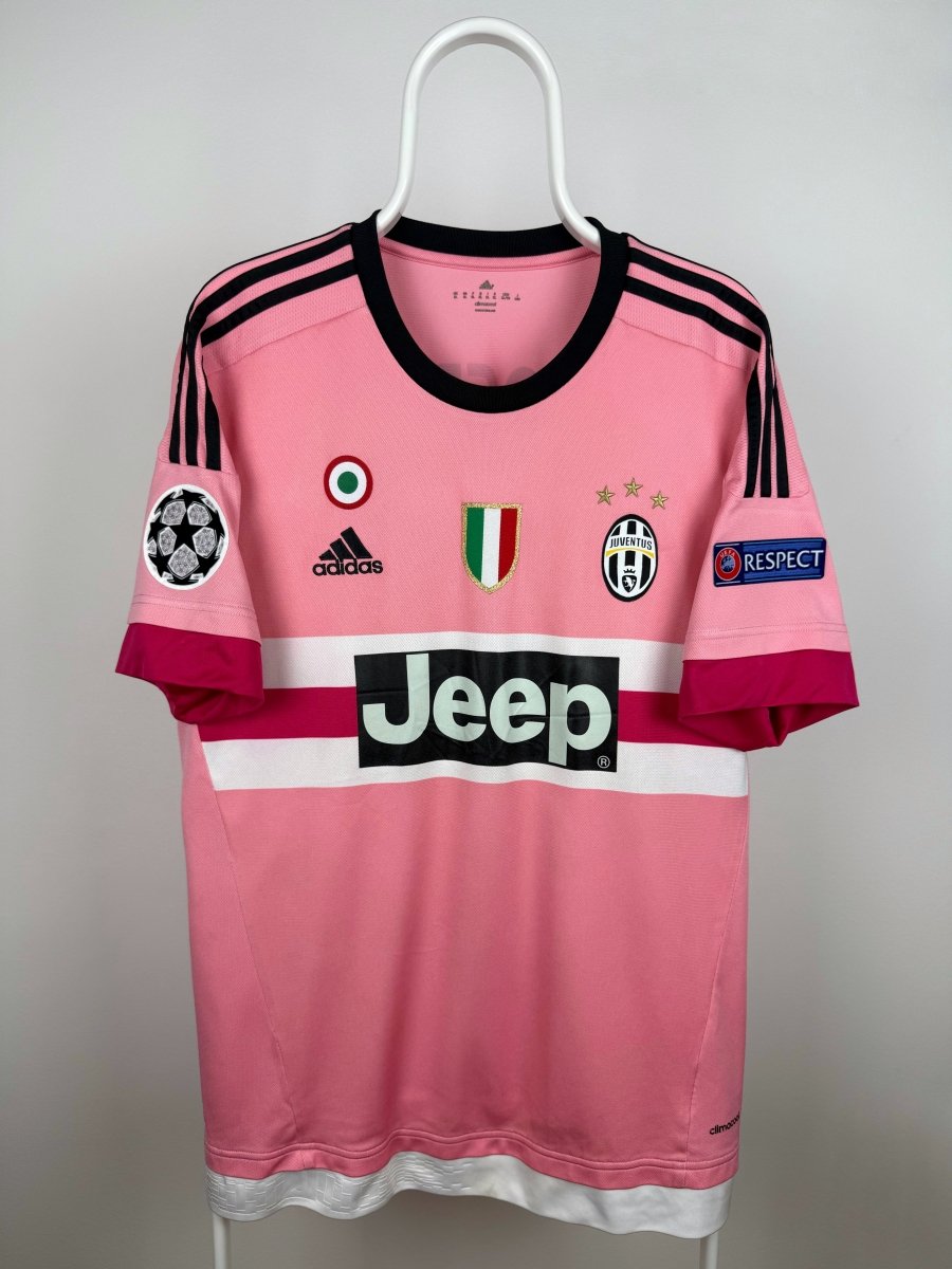 Paul Pogba - Juventus 2015/16 away shirt 🇫🇷