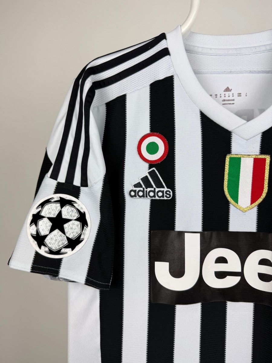 Paulo Dybala - Juventus 2015/16 home shirt 🇦🇷