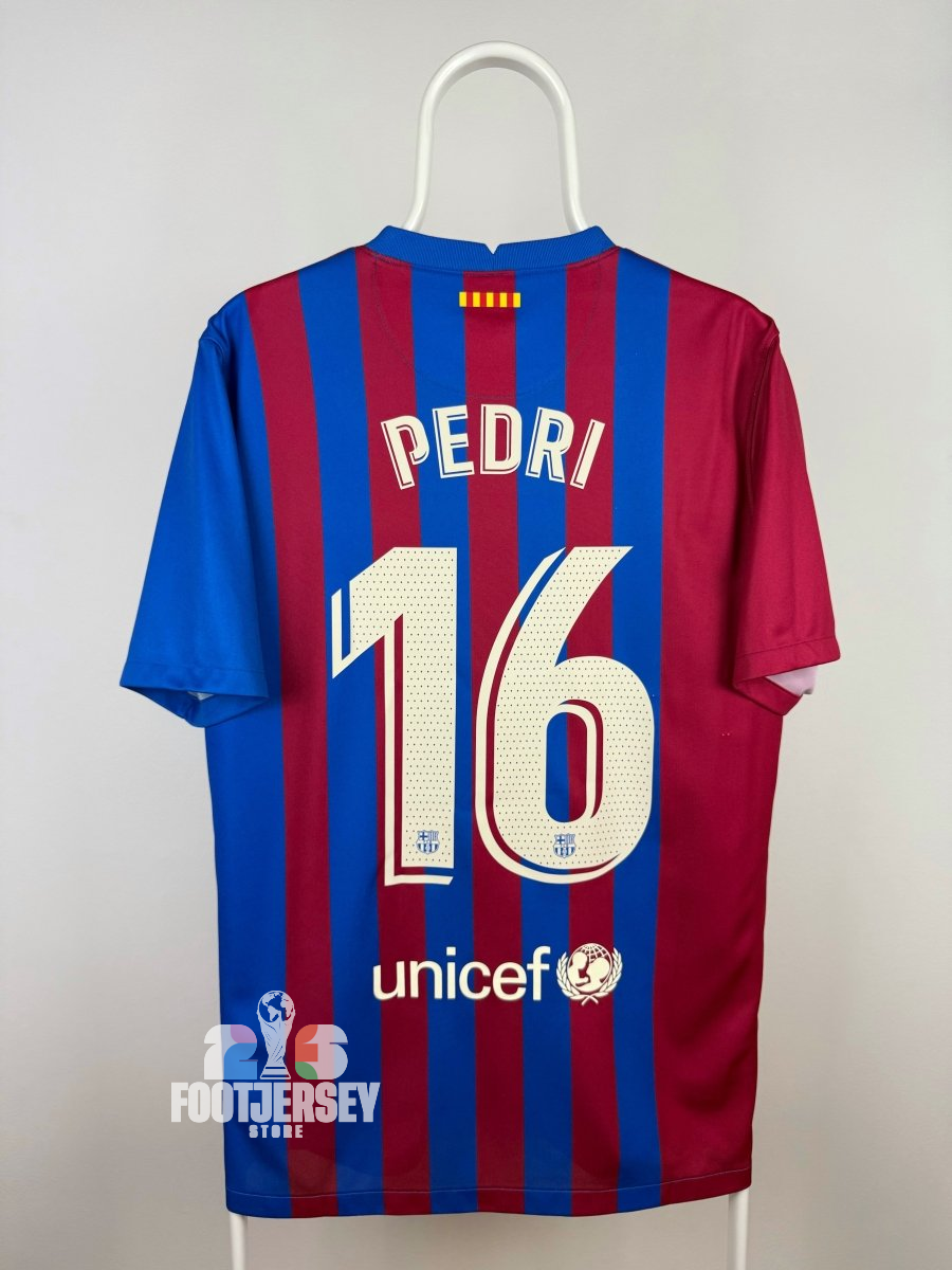 Pedri - FC Barcelona 2021/22 home shirt 🇪🇸