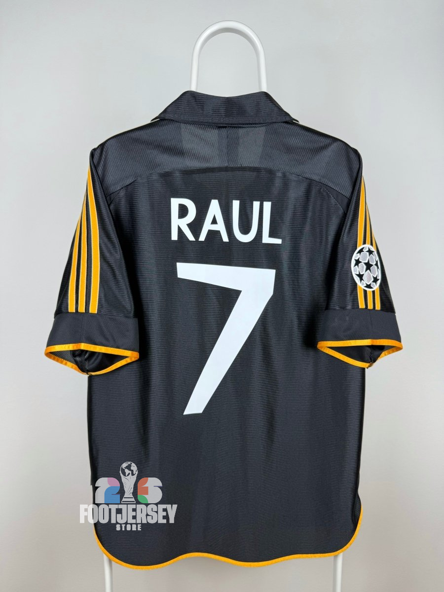 Raul Gonzalez - Real Madrid 1999/01 away shirt 🇪🇸