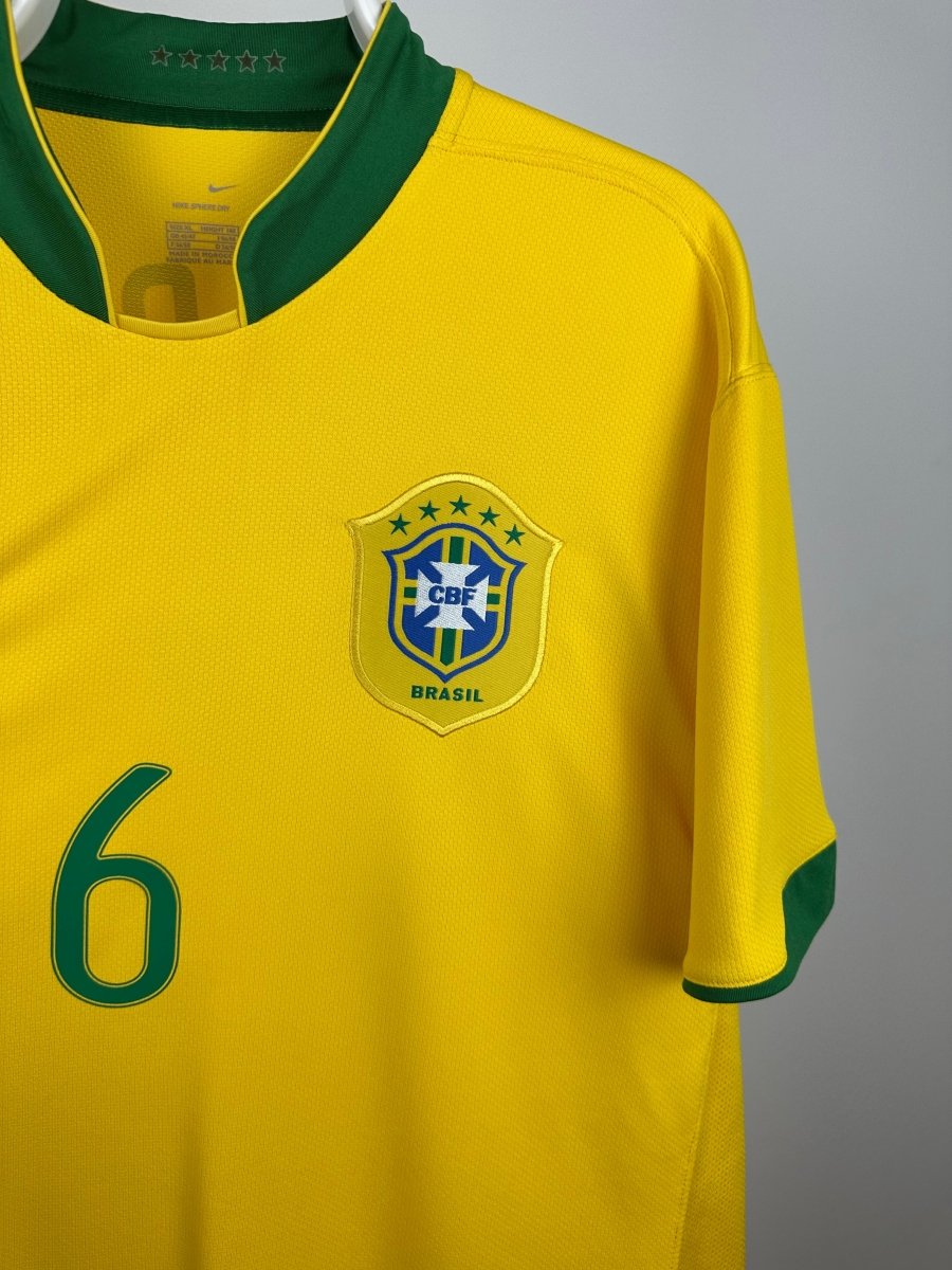 Roberto Carlos - Brazil 2006 home shirt 🇧🇷