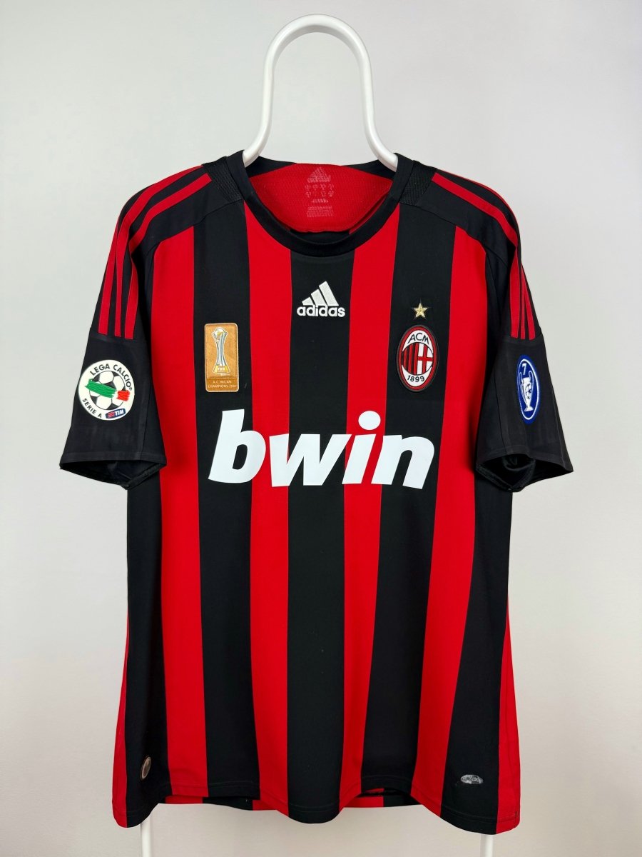 Ronaldinho - AC Milan 2008/09 home jersey 🇧🇷