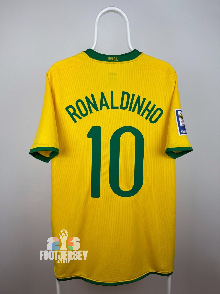 Ronaldinho - Brazil 2008 home shirt 🇧🇷
