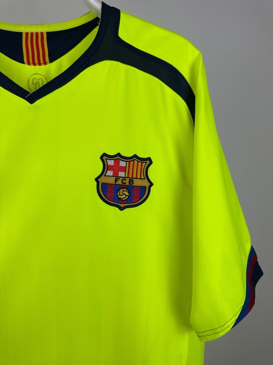 Ronaldinho - FC Barcelona 2005/06 away shirt 🇧🇷
