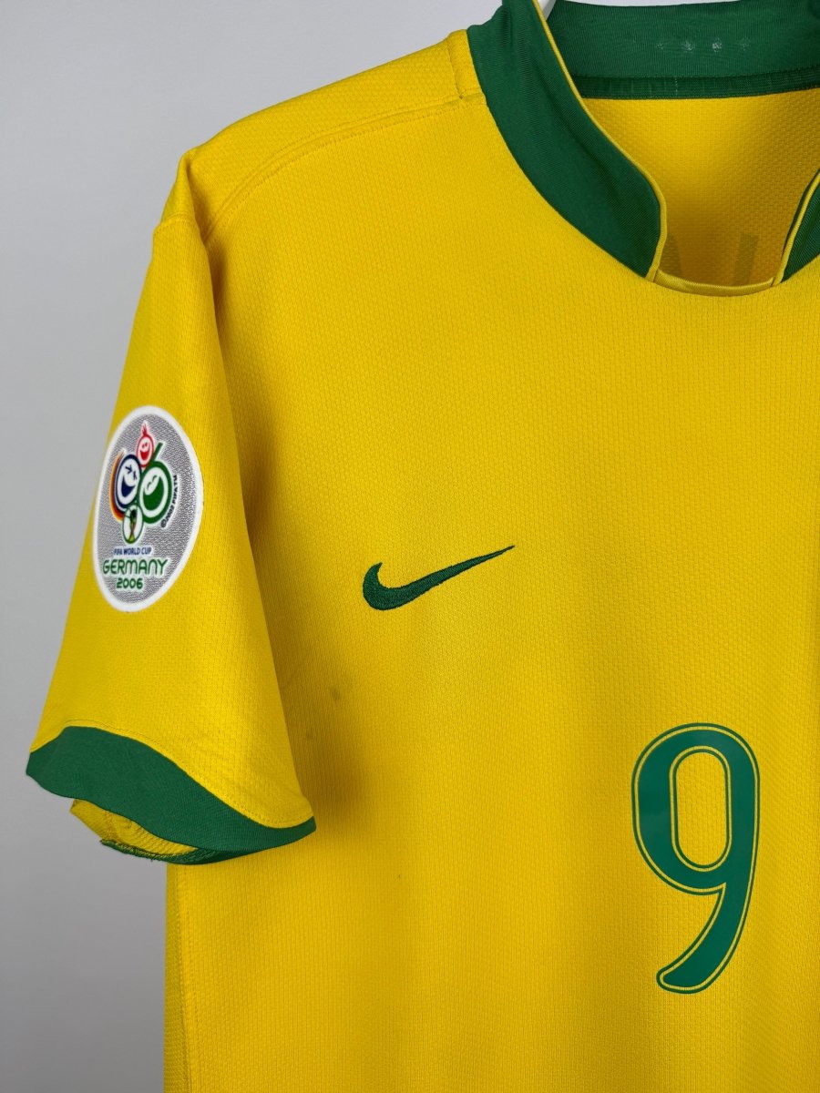 Ronaldo Nazario - Brazil 2006 Home Shirt 🇧🇷