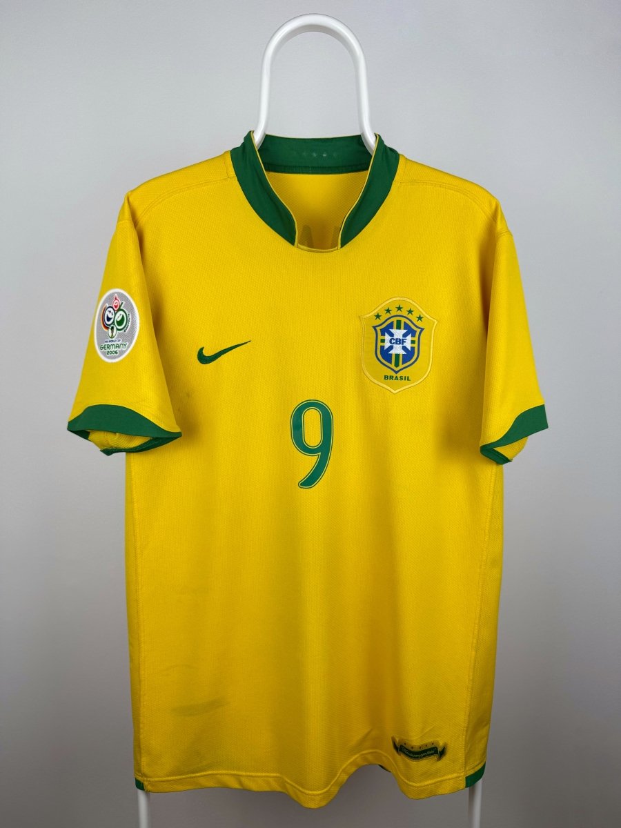 Ronaldo Nazario - Brazil 2006 Home Shirt 🇧🇷